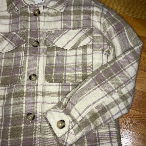 GARAGE | Vancity Shacket - Picture 5 of 7